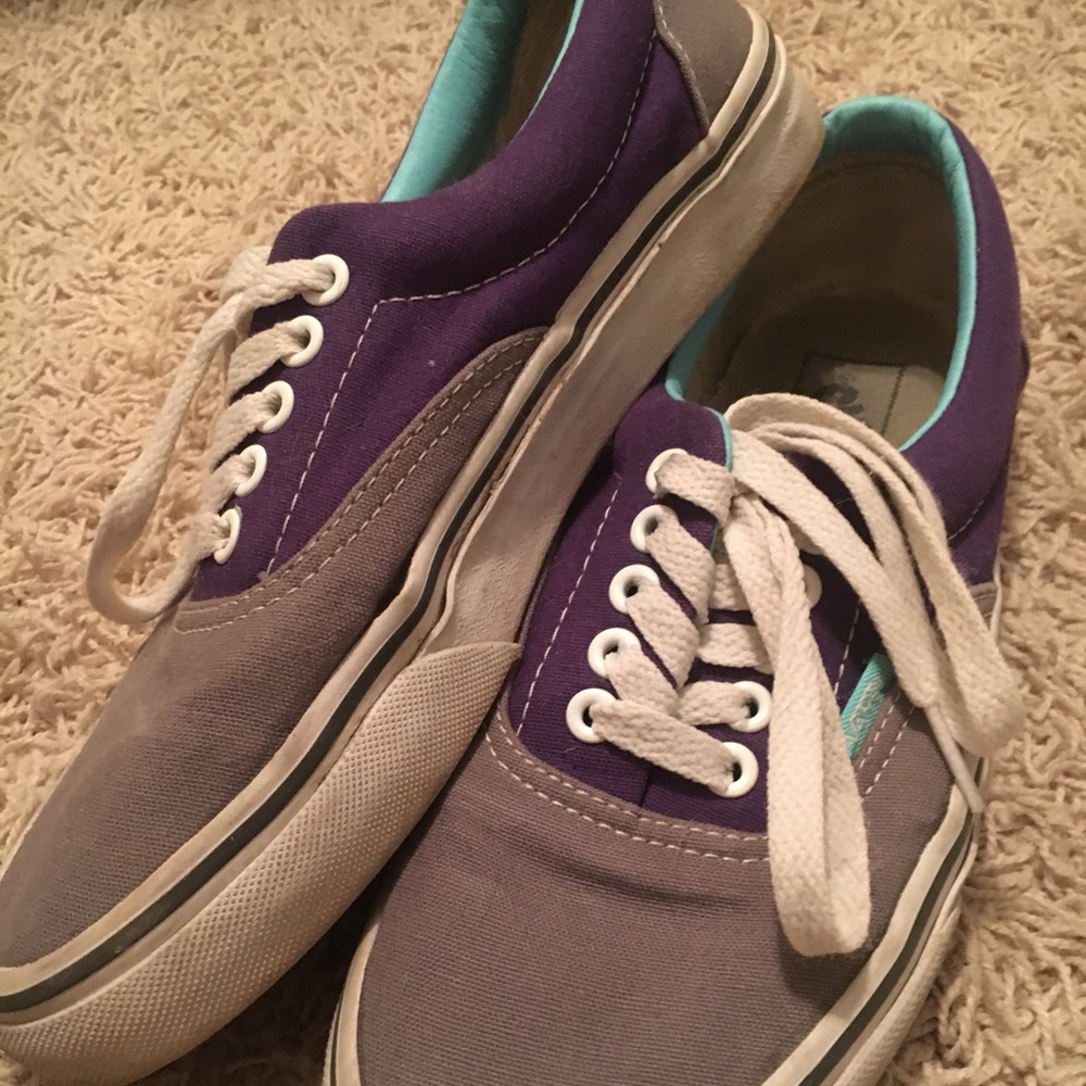 Tri-colored Vans Era